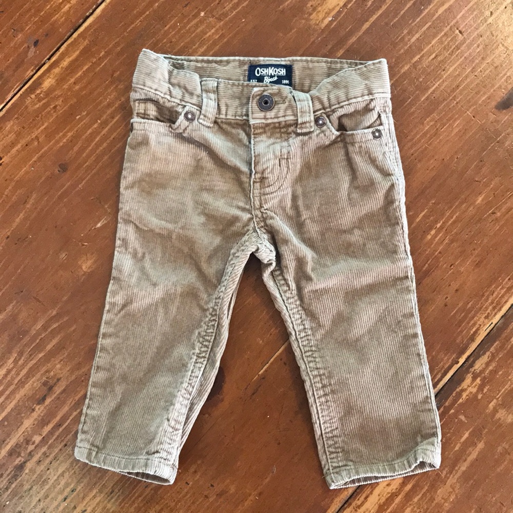 OshKosh B’gosh Corduroy Pants - Size 6M